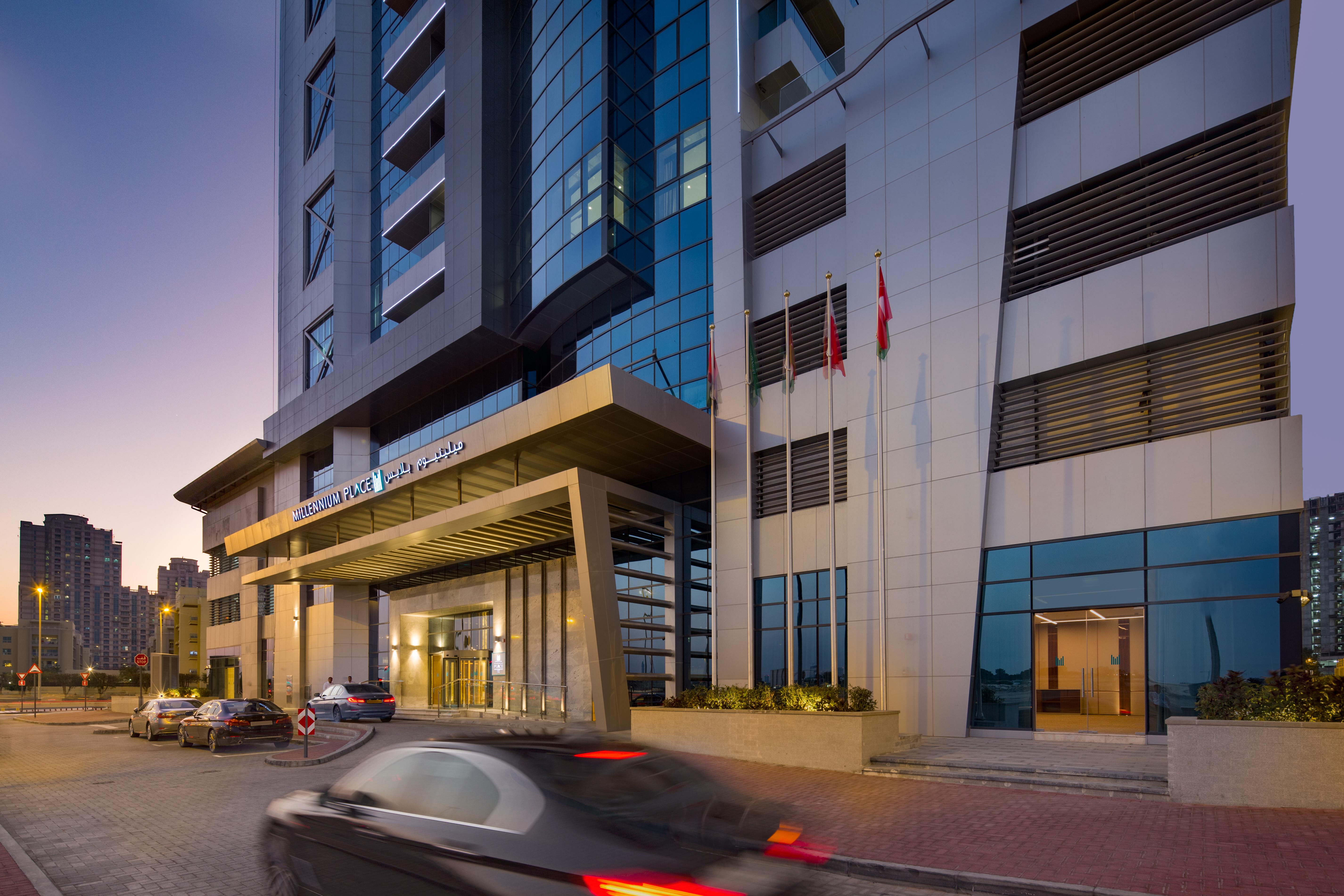 Millennium Place Barsha Heights Hotel Apartments Dubái Exterior foto